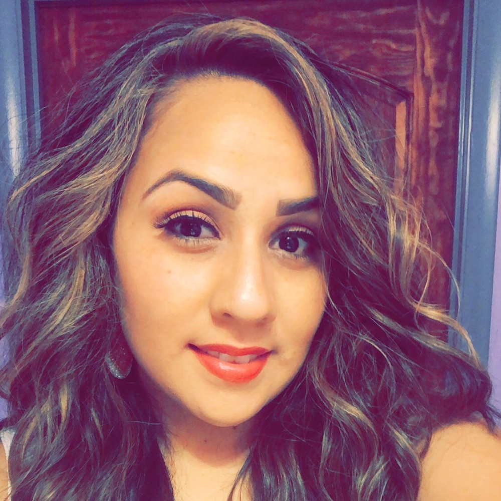 Meet your Posher, Perla